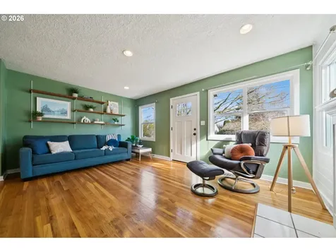 4355 NE 83rd Avenue Portland OR 97220