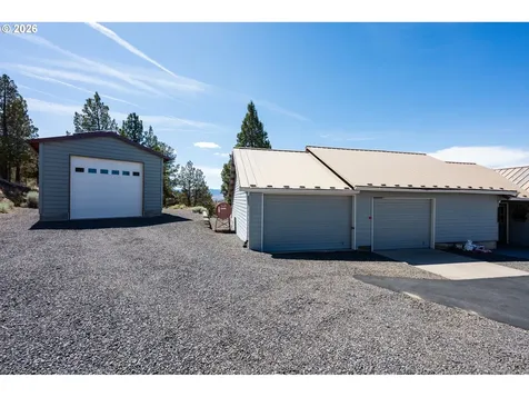 4252 SW Lakeview Drive Culver OR 97734