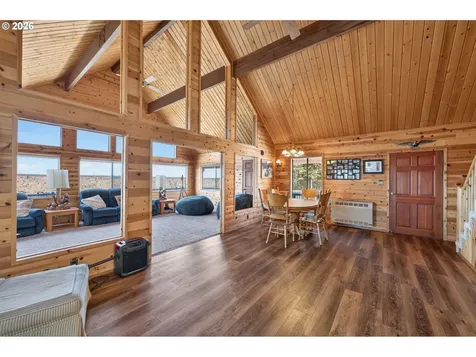 4252 SW Lakeview Drive Culver OR 97734