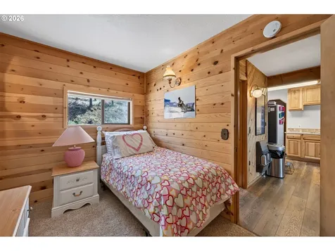 4252 SW Lakeview Drive Culver OR 97734