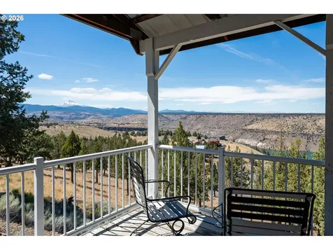 4252 SW Lakeview Drive Culver OR 97734