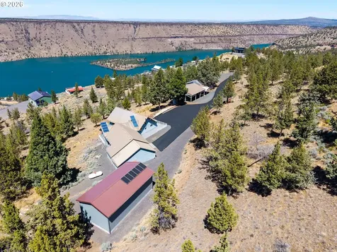 4252 SW Lakeview Drive Culver OR 97734