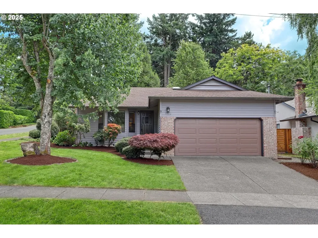 7712 SW Landau Street Portland OR 97223