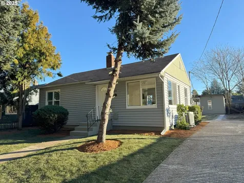 7224 SE Knight Street Portland OR 97206