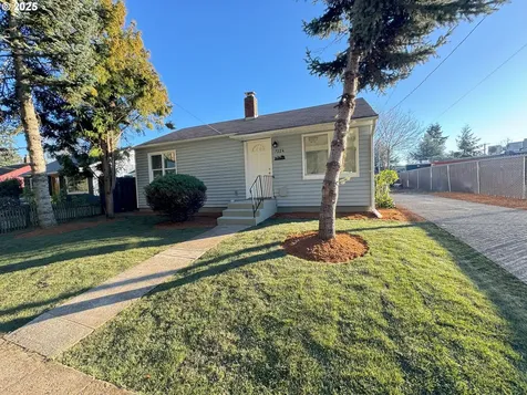 7224 SE Knight Street Portland OR 97206