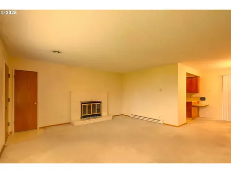 2796 Terry Avenue Longview WA 98632