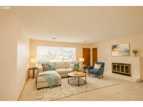 2796 Terry Avenue Longview WA 98632