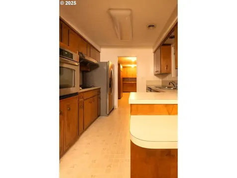 2796 Terry Avenue Longview WA 98632