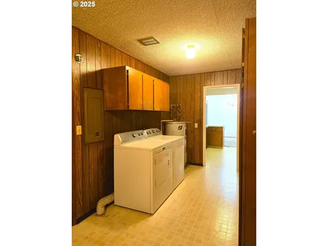 2796 Terry Avenue Longview WA 98632