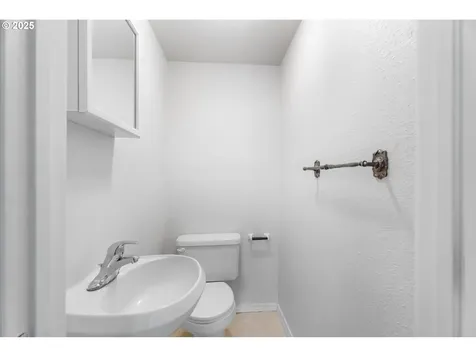 4005 NW Grant Street Vancouver WA 98660