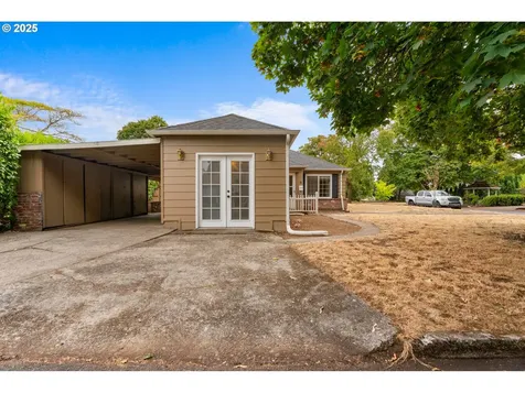 4005 NW Grant Street Vancouver WA 98660