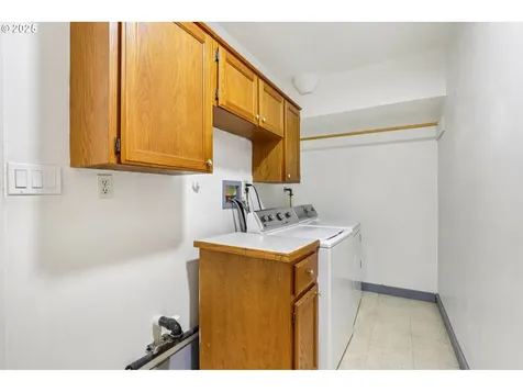 14005 NE 8th Street Vancouver WA 98684