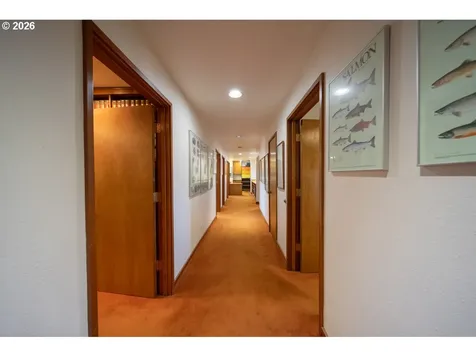 320 Fir Avenue Reedsport OR 97467