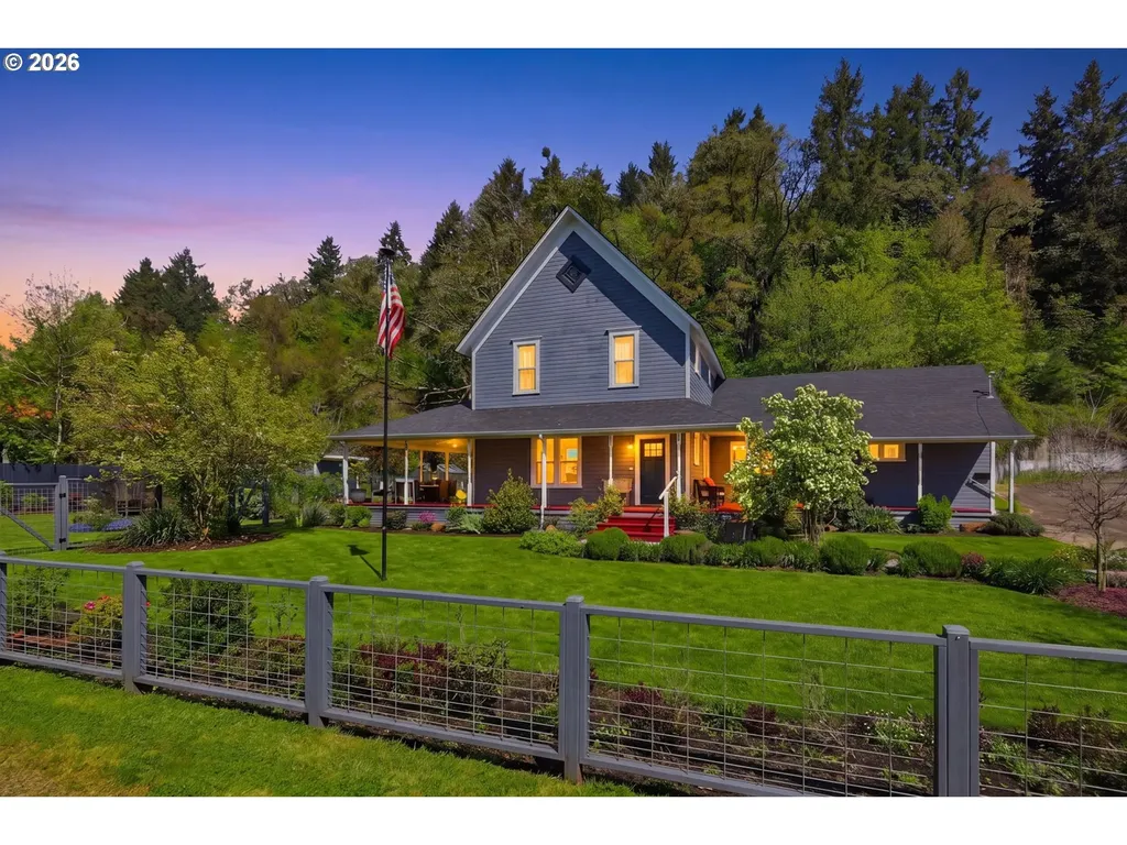 335 N H Street Cottage Grove OR 97424