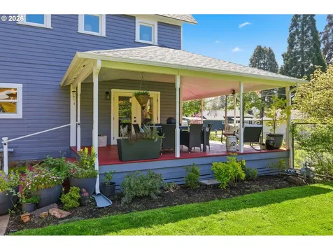335 N H Street Cottage Grove OR 97424