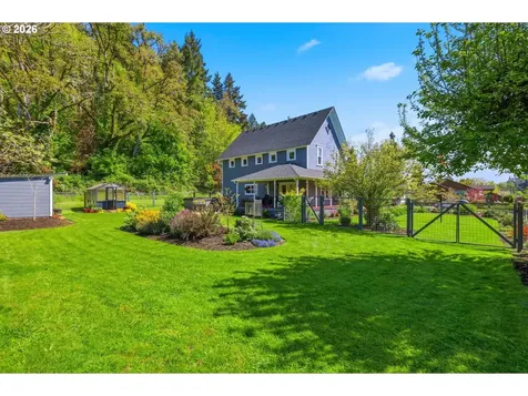 335 N H Street Cottage Grove OR 97424