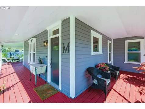 335 N H Street Cottage Grove OR 97424