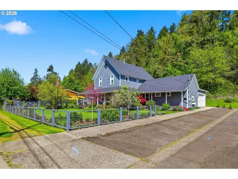 335 N H Street Cottage Grove OR 97424