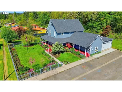 335 N H Street Cottage Grove OR 97424