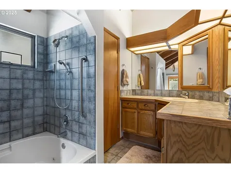 20493 Pine Vista Drive Bend OR 97702