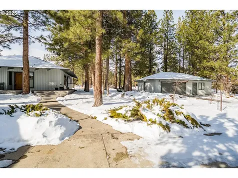 20493 Pine Vista Drive Bend OR 97702
