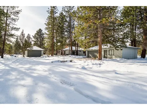 20493 Pine Vista Drive Bend OR 97702
