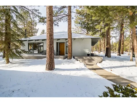 20493 Pine Vista Drive Bend OR 97702