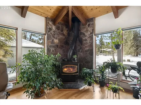20493 Pine Vista Drive Bend OR 97702