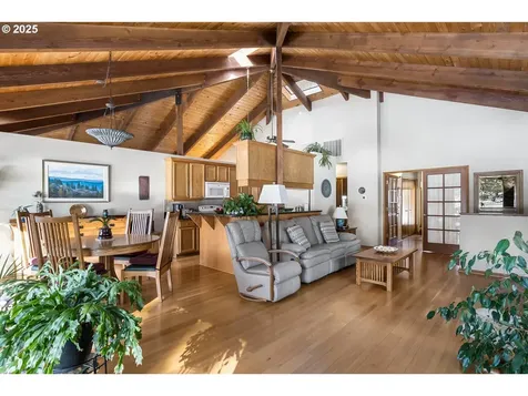 20493 Pine Vista Drive Bend OR 97702