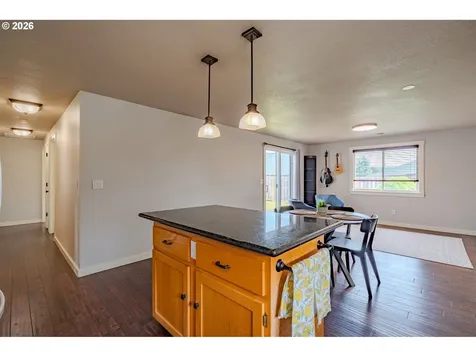 9001 NE 157th Avenue Vancouver WA 98682