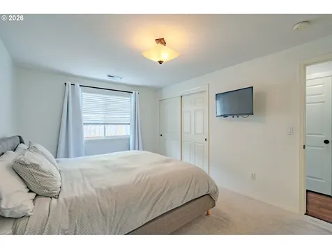 9001 NE 157th Avenue Vancouver WA 98682