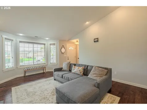 9001 NE 157th Avenue Vancouver WA 98682
