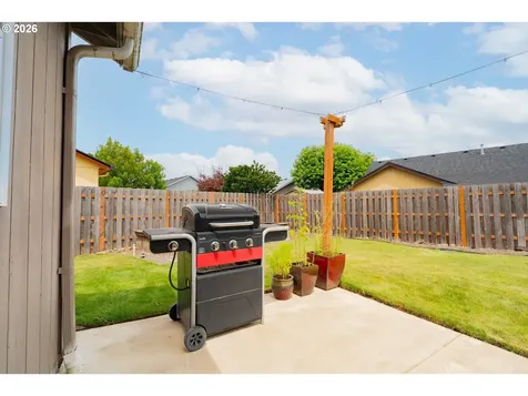 9001 NE 157th Avenue Vancouver WA 98682