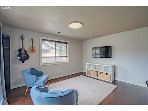 9001 NE 157th Avenue Vancouver WA 98682