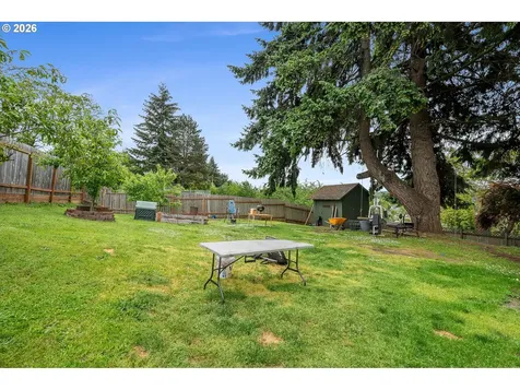 710 NE E Street Willamina OR 97396