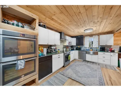 710 NE E Street Willamina OR 97396