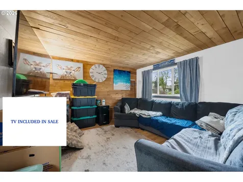 710 NE E Street Willamina OR 97396