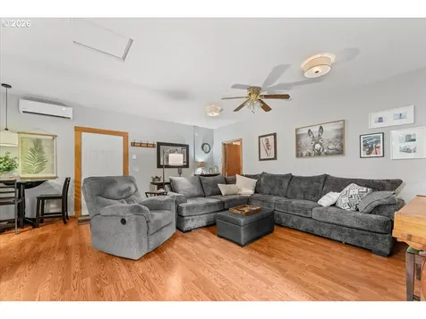 34102 NE 14th Avenue La Center WA 98629