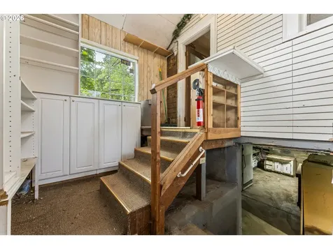 9424 N Polk Avenue Portland OR 97203