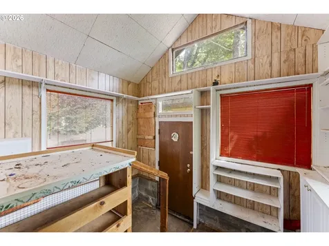9424 N Polk Avenue Portland OR 97203
