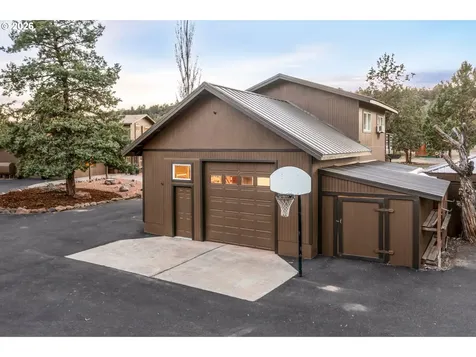 2609 NW 101st Lane Redmond OR 97756