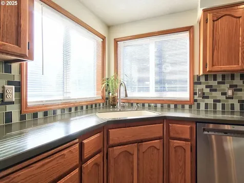 15997 SW Baler Way Sherwood OR 97140