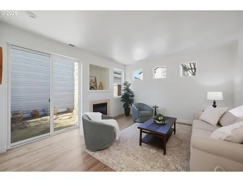 5243 Wales Drive Eugene OR 97402