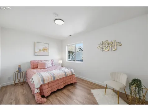 5243 Wales Drive Eugene OR 97402