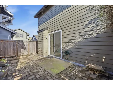 5243 Wales Drive Eugene OR 97402