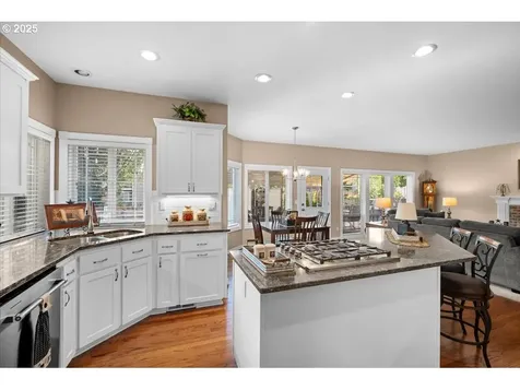 15255 NW Francesca Drive Portland OR 97229