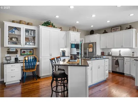 15255 NW Francesca Drive Portland OR 97229