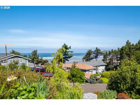 2540 NW Pacific Street Newport OR 97365