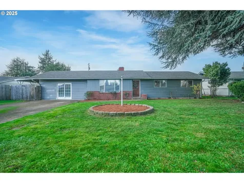 922 S 38th Street Springfield OR 97478