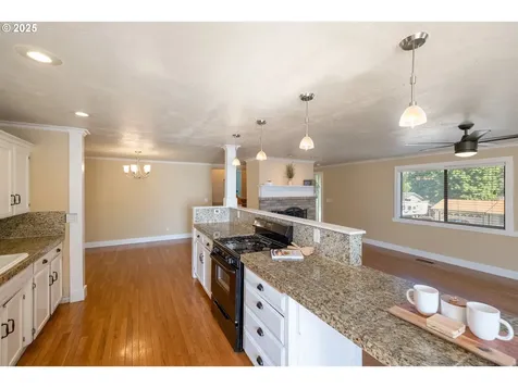 1221 SW Maple Street Dallas OR 97338